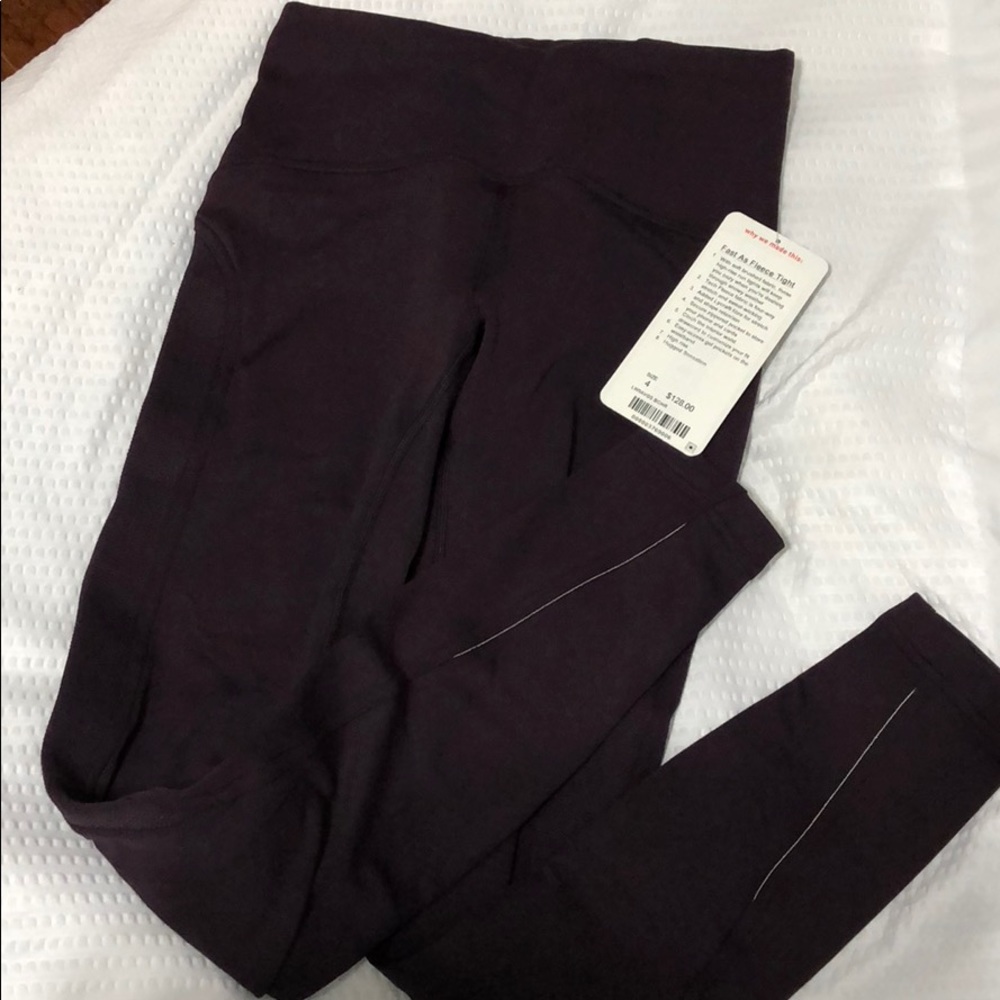Maroon Lululemon ‘Fast as Fleece Tight’ size 4